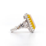 Sharaf al-Shams natural agate with silver stirrup MR0031