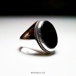 Black Yemeni Akeek Jaz With Handmade Silver Ring MR0089