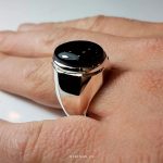 MR0142-Black-Yemeni-Agate-With-Handmade-Silver-Ring
