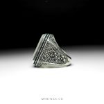 Elegant Hand Engraved Silver Ring With White Yemeni Aqeeq
