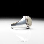 MR0363 Special White Yemeni Agate With Silver 925 Ring