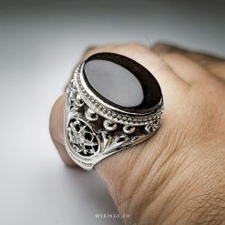 Exclusive Handcrafted Sterling Silver Ring With Special Karazi Yemeni Agate